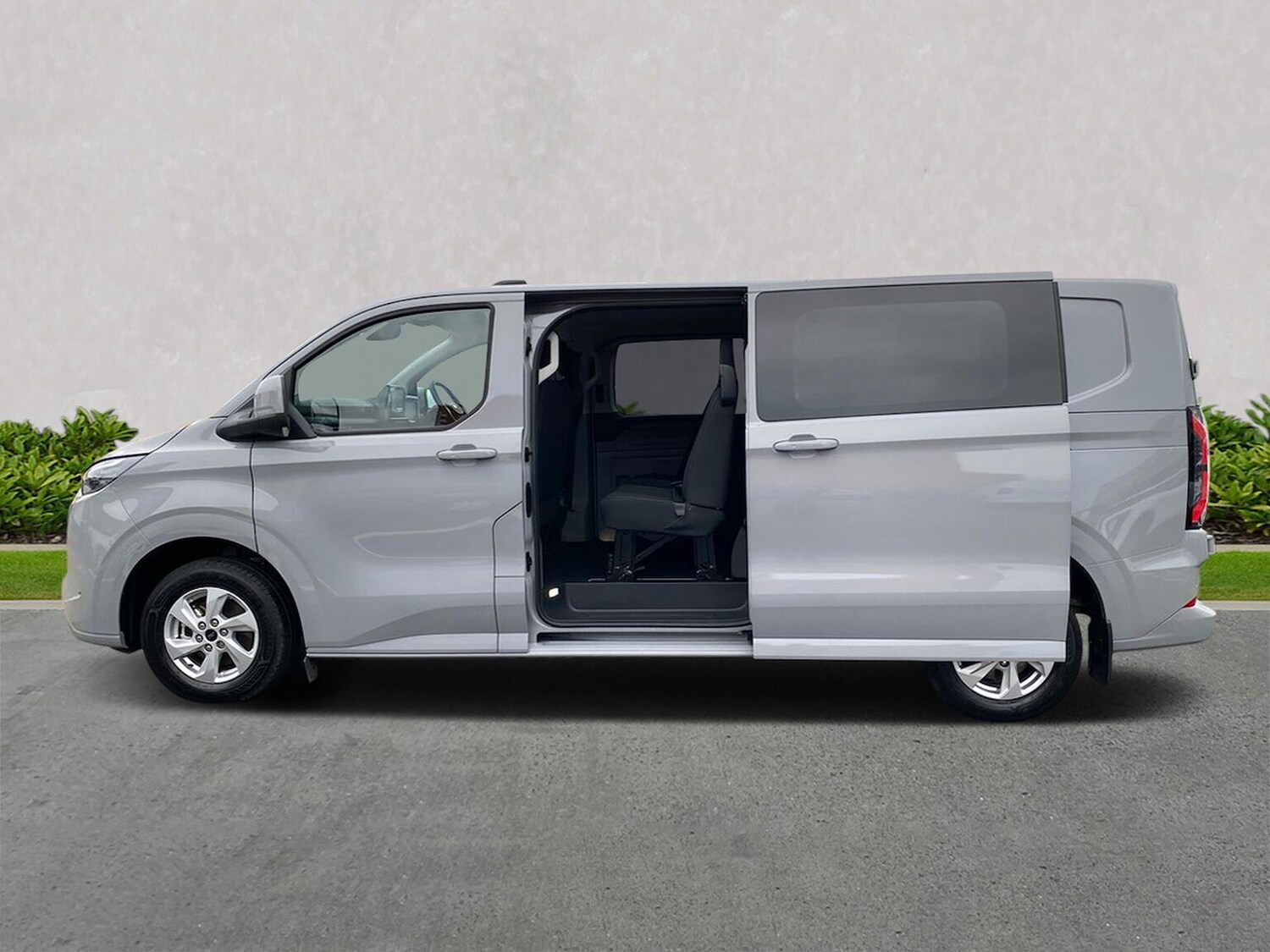 Used Ford Transit Custom 2024 for sale - 77488941: Photo 6