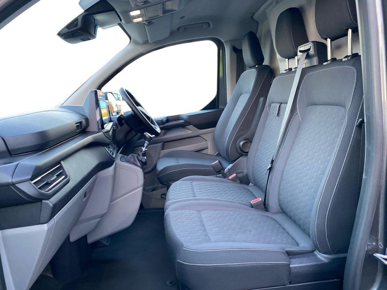 Used Ford Transit Custom 2024 for sale - 77008335: Photo 8