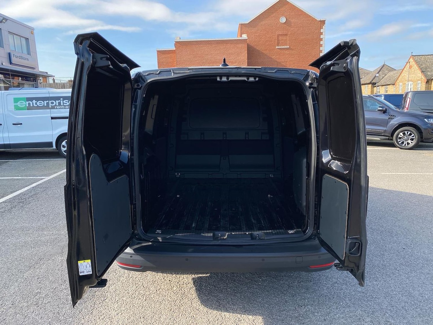 Used Ford Transit Connect 2025 for sale - 78131787: Photo 8