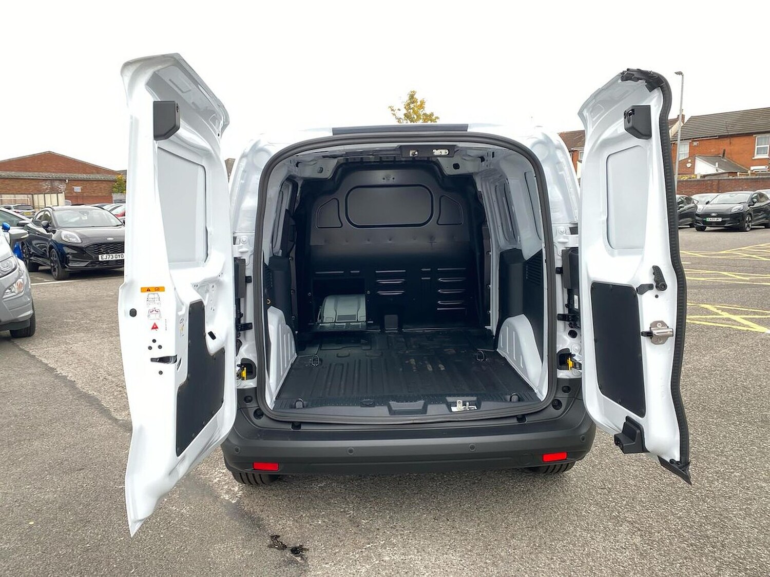 Used Ford Transit Courier 2025 for sale - 77488978: Photo 6