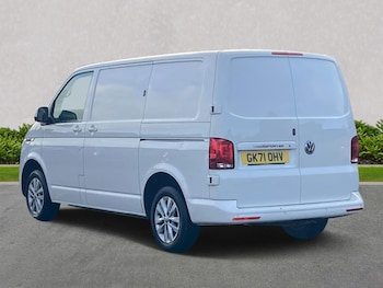 Used Volkswagen Transporter 2021 for sale - 76911202: Photo