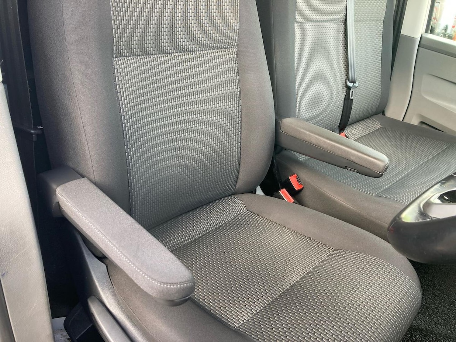 Used Volkswagen Transporter 2021 for sale - 76911202: Photo 36