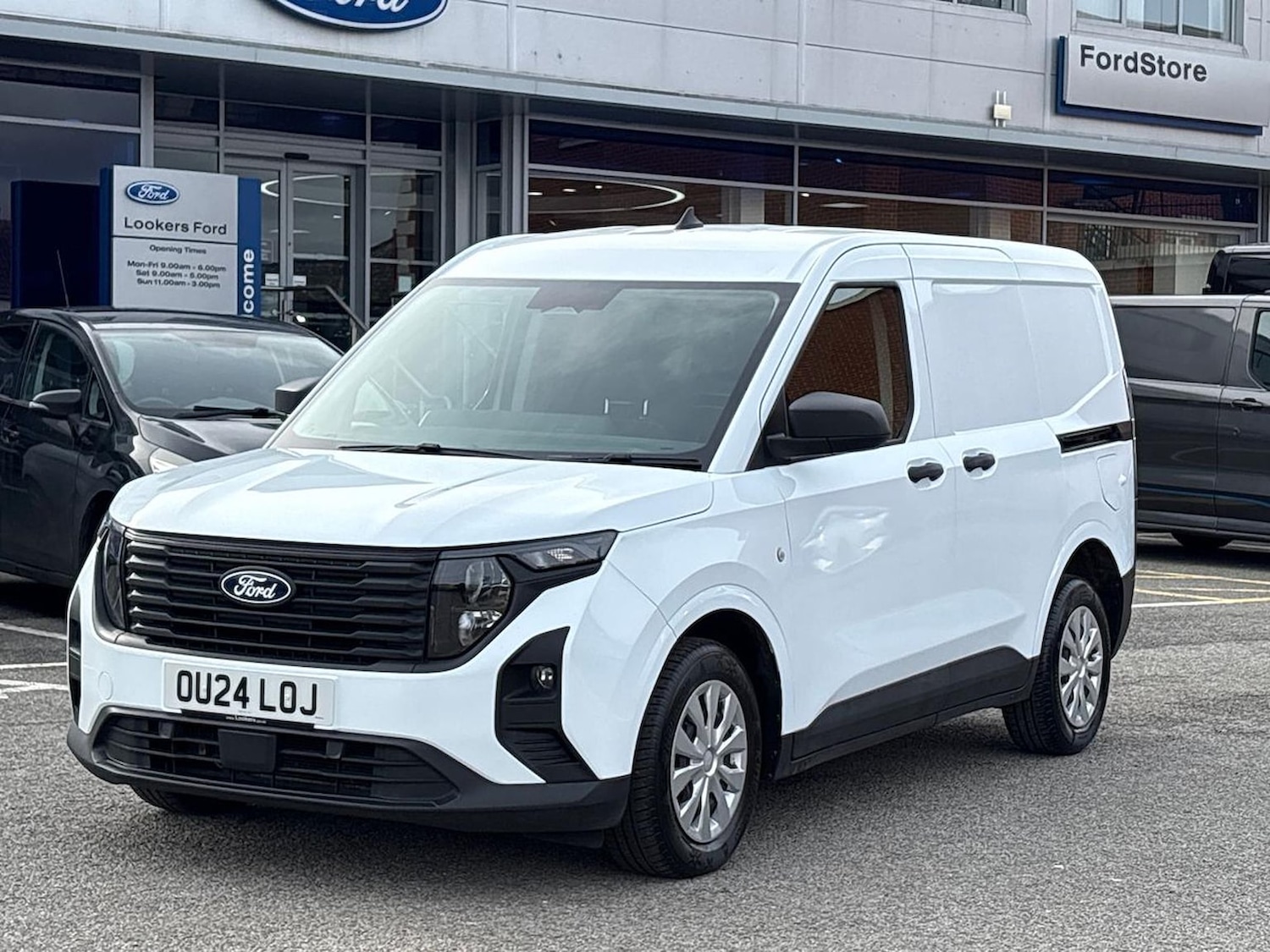 Used Ford Transit Courier 2024 for sale - 77707440: Photo 20