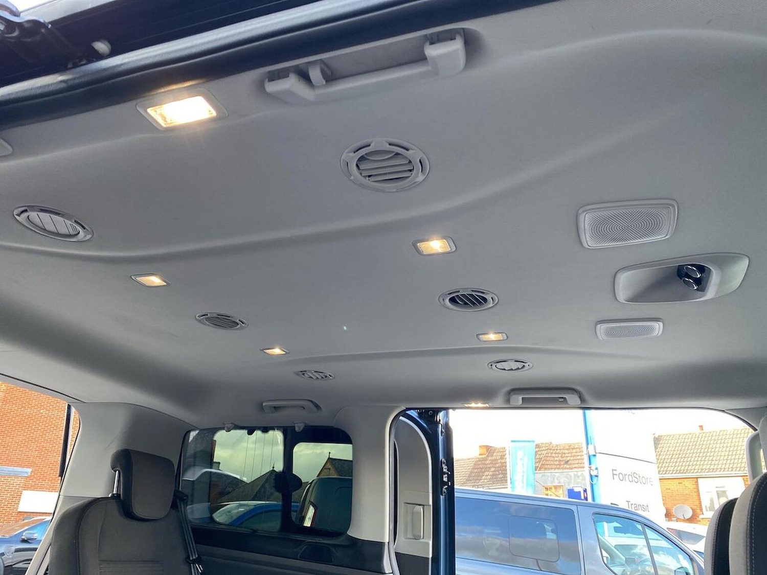 Used Ford Tourneo Custom 2022 for sale - 76570956: Photo 31