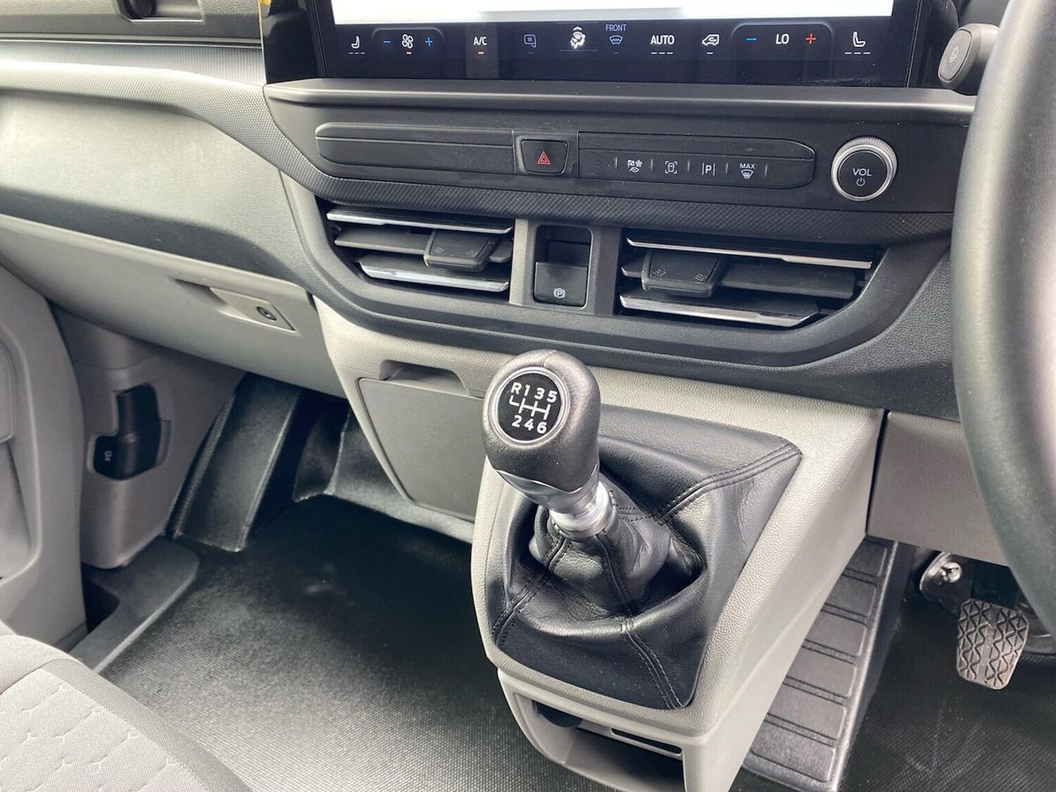 Used Ford Transit Custom 2024 for sale - 78195009: Photo 16