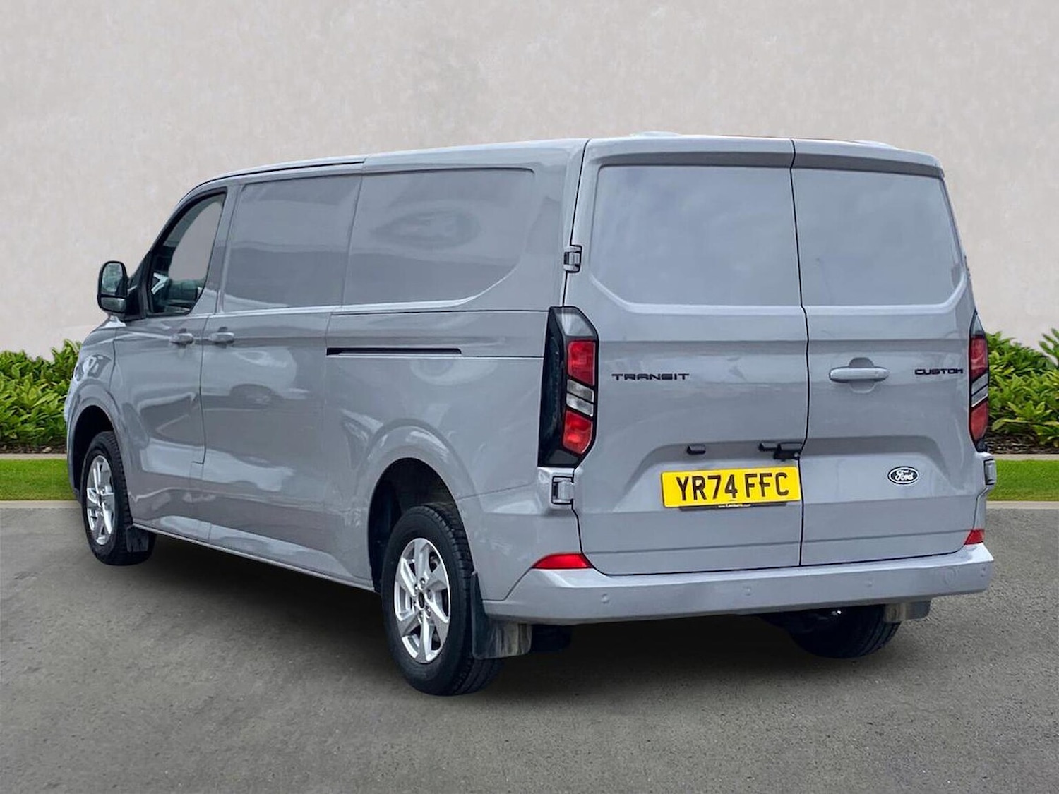 Used Ford Transit Custom 2024 for sale - 78195009: Photo 2