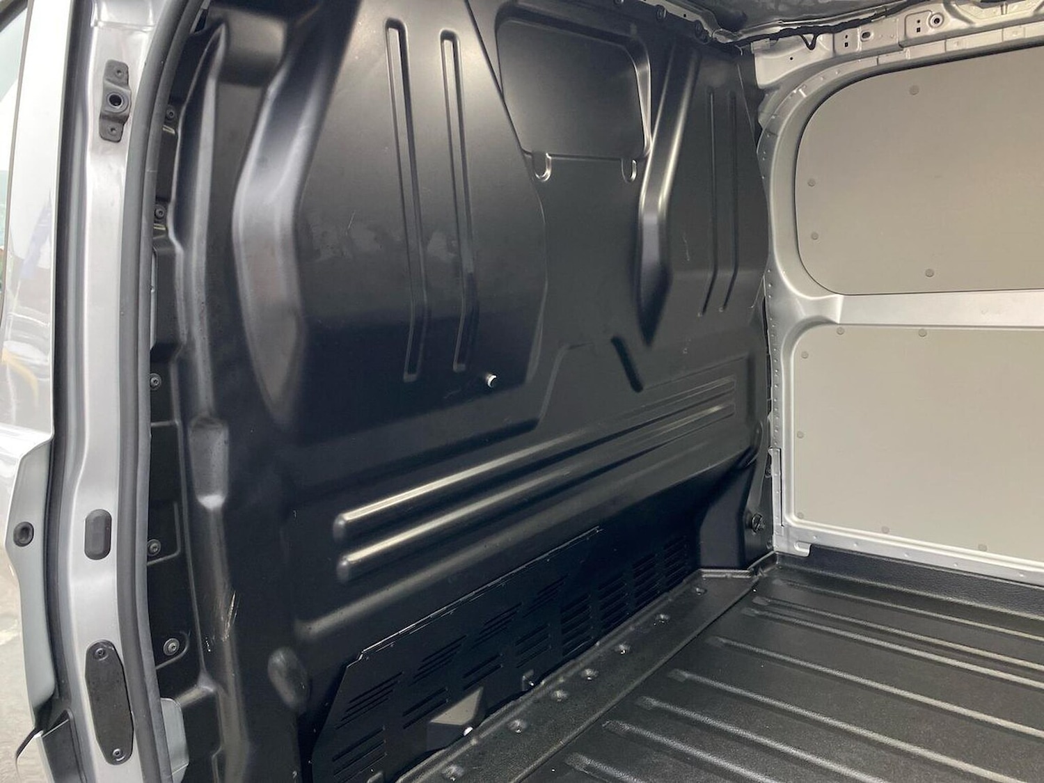 Used Ford Transit Custom 2024 for sale - 77635500: Photo 21