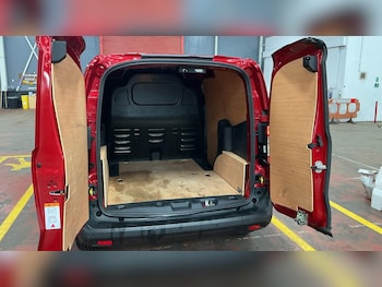 Used Ford Transit Courier 2024 for sale - 79143313: Photo