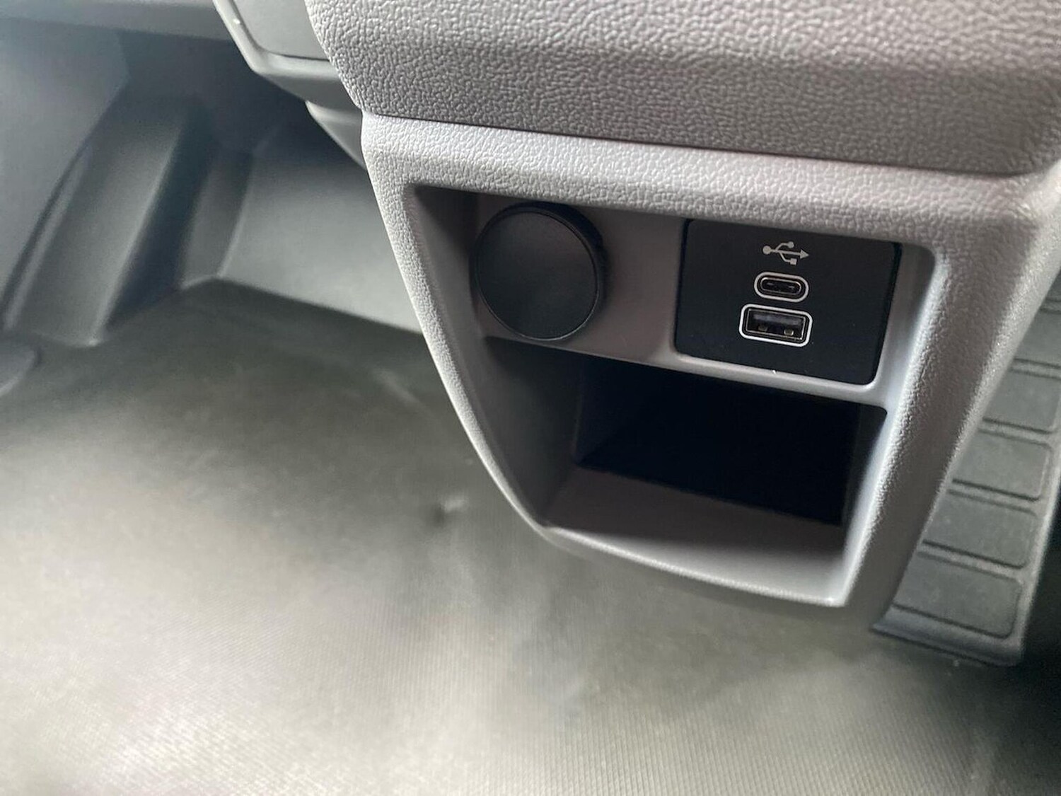 Used Ford Transit Custom 2024 for sale - 76376810: Photo 33