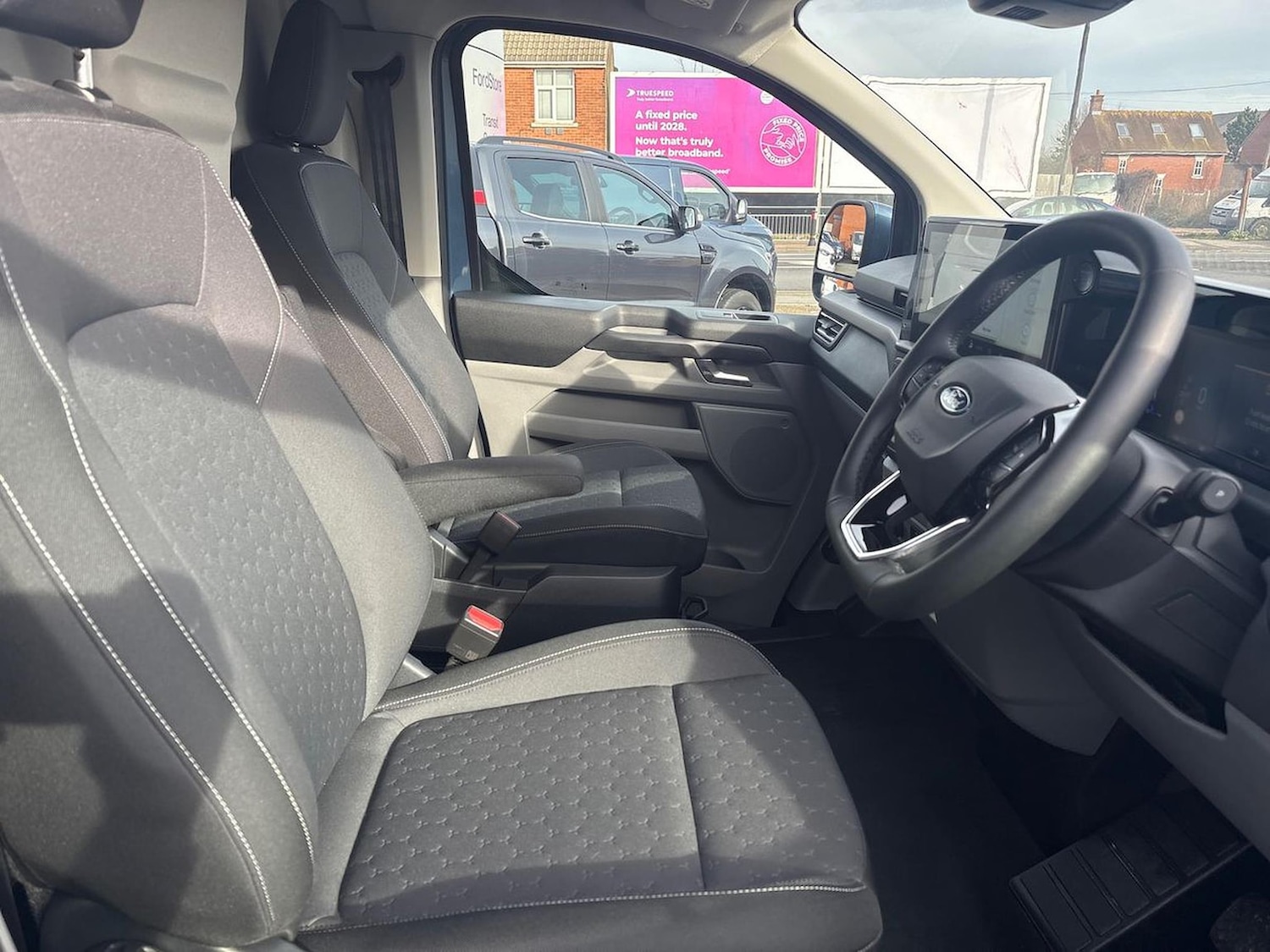 Used Ford Transit Custom 2024 for sale - 77837053: Photo 16