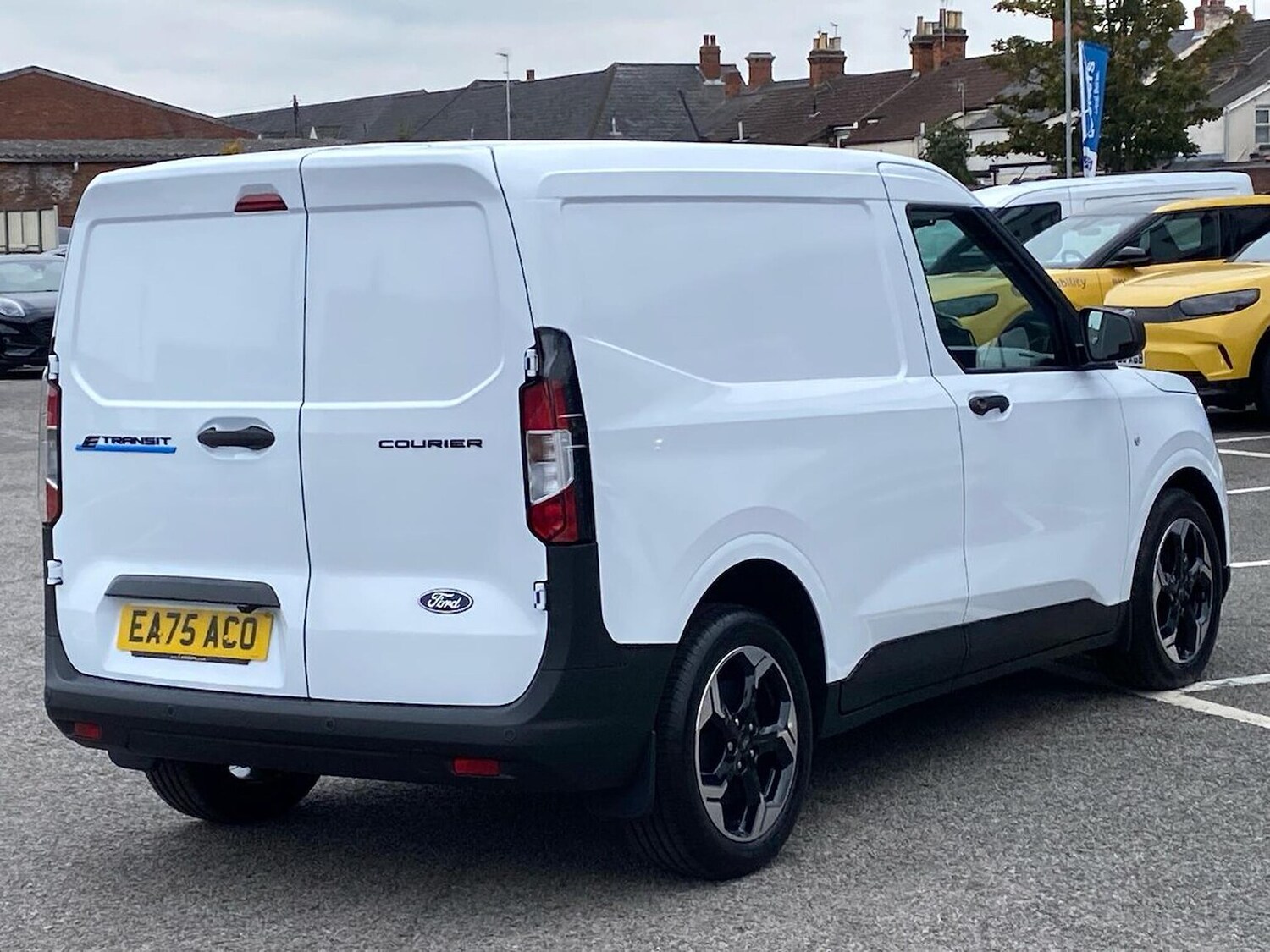 Used Ford Transit Courier 2025 for sale - 76243154: Photo 19