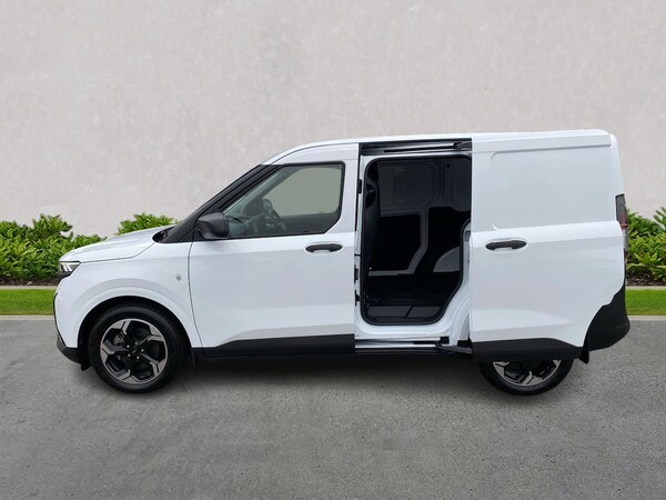 Used Ford Transit Courier 2025 for sale - 76243154: Photo 3