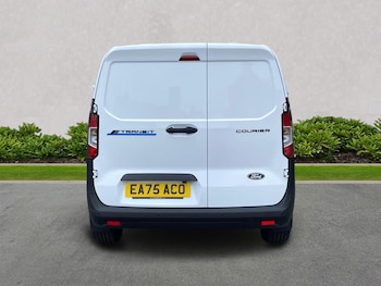 Used Ford Transit Courier 2025 for sale - 76243154: Photo 4