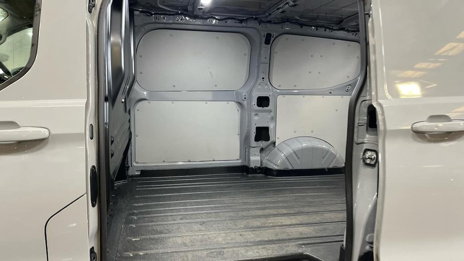 Used Ford Transit Custom 2025 for sale - 78194899: Photo 10