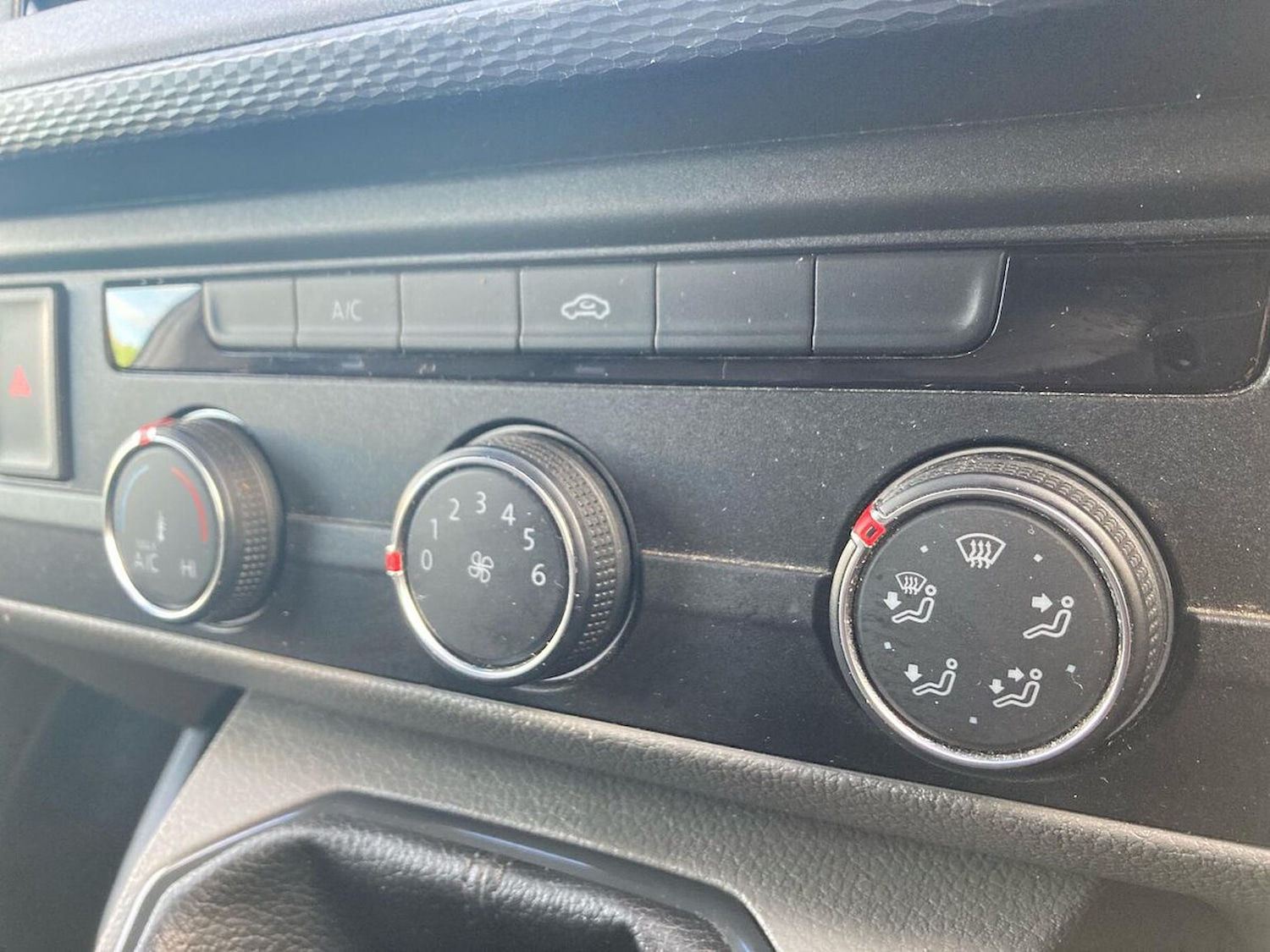 Used Volkswagen Transporter 2021 for sale - 77489619: Photo 13