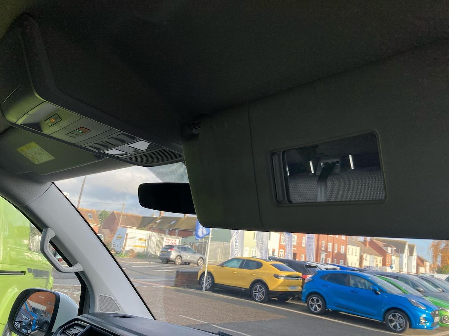 Used Volkswagen Transporter 2021 for sale - 77489619: Photo 38