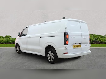 Used Ford Transit Custom 2024 for sale - 78502424: Photo