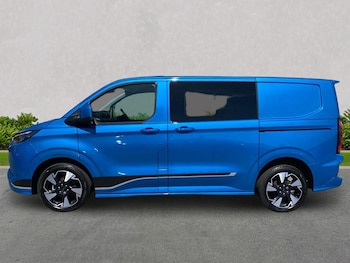 Used Ford Transit Custom 2025 for sale - 79366041: Photo