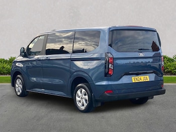 Used Ford Tourneo Custom 2024 for sale - 76504942: Photo