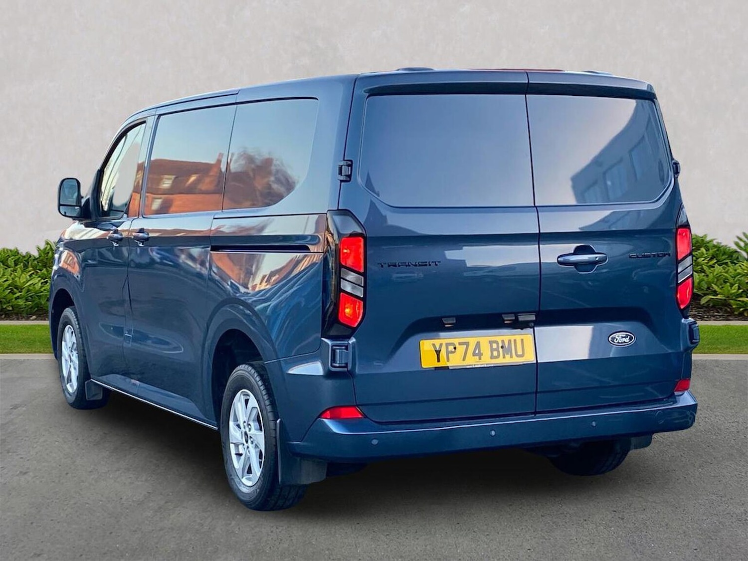 Used Ford Transit Custom 2024 for sale - 77008334: Photo 2