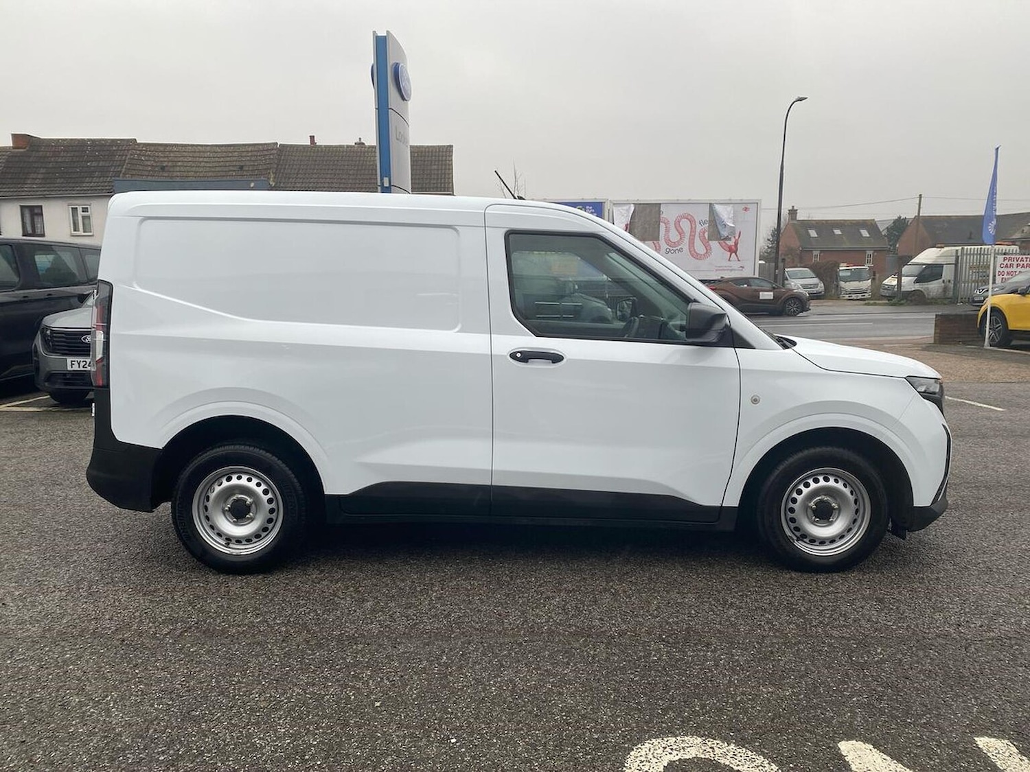 Used Ford Transit Courier 2024 for sale - 77902761: Photo 16
