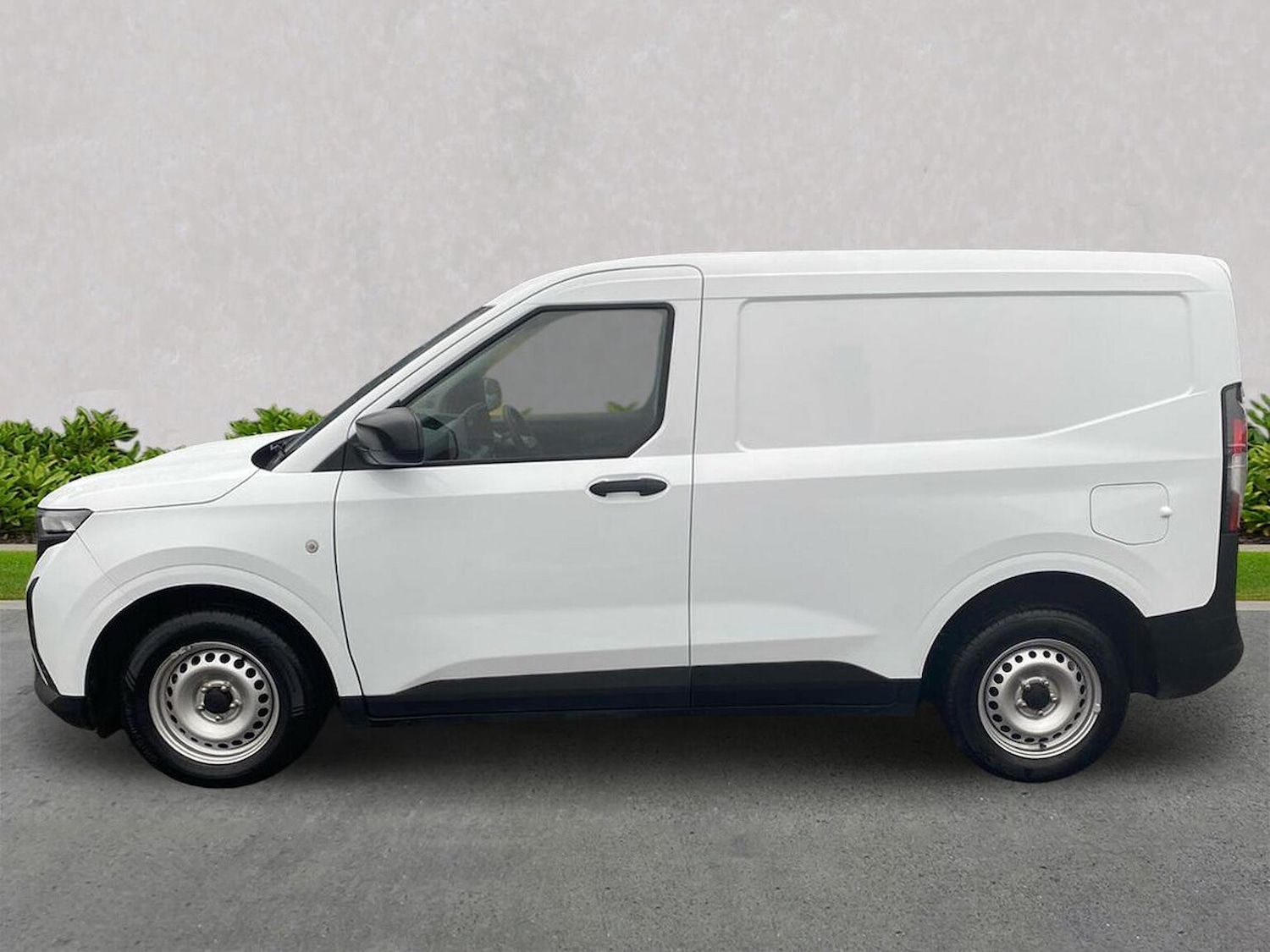 Used Ford Transit Courier 2024 for sale - 77902761: Photo 2