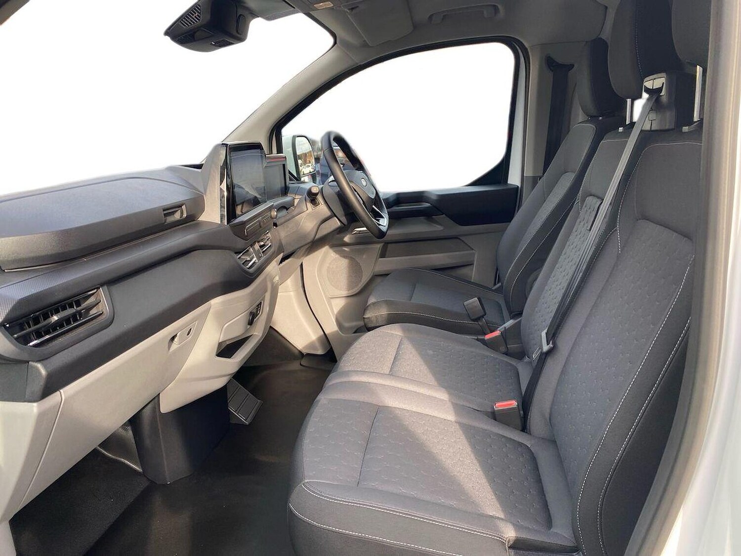 Used Ford Transit Custom 2024 for sale - 78039309: Photo 8