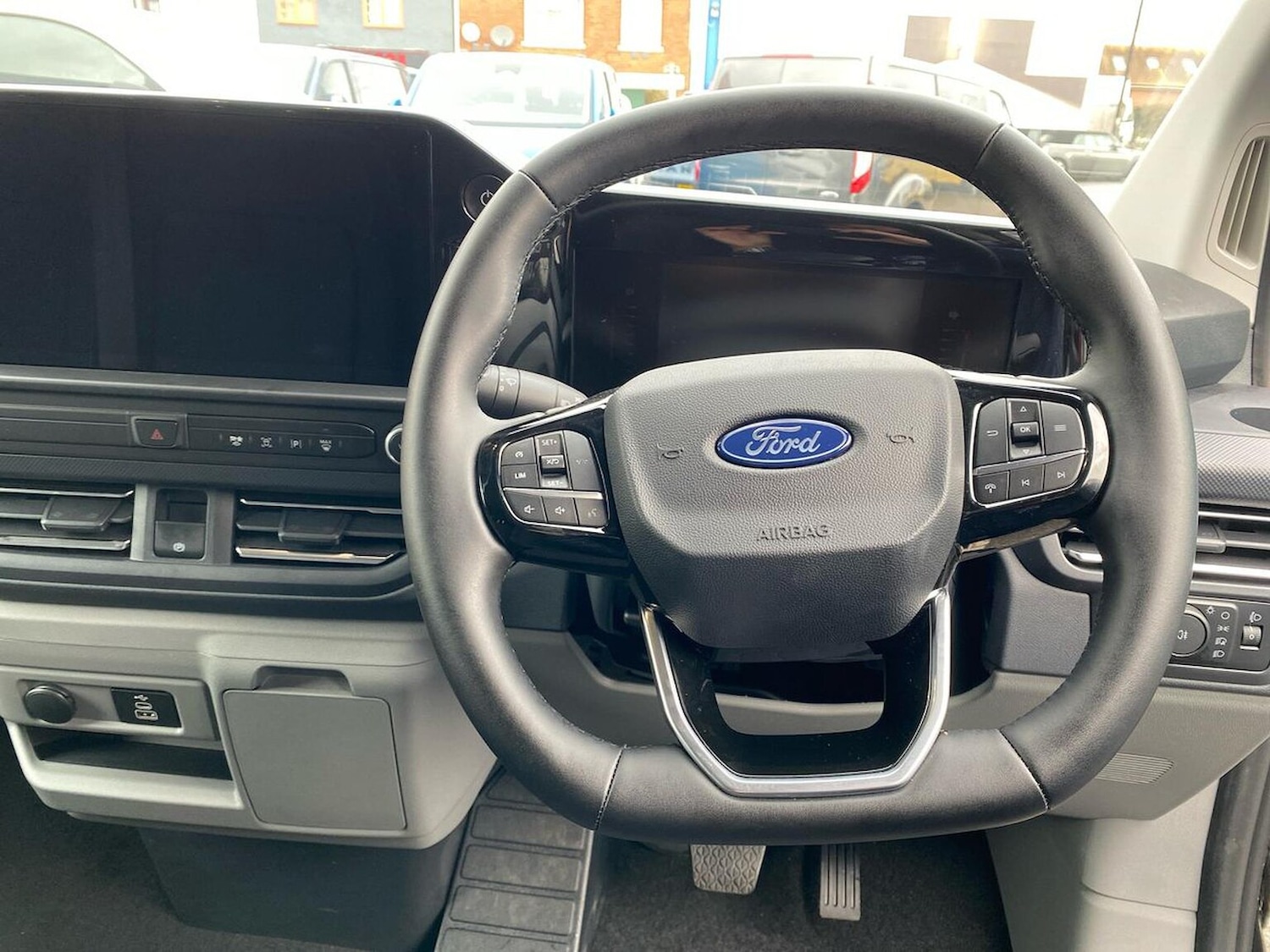 Used Ford Transit Custom 2024 for sale - 76720310: Photo 10