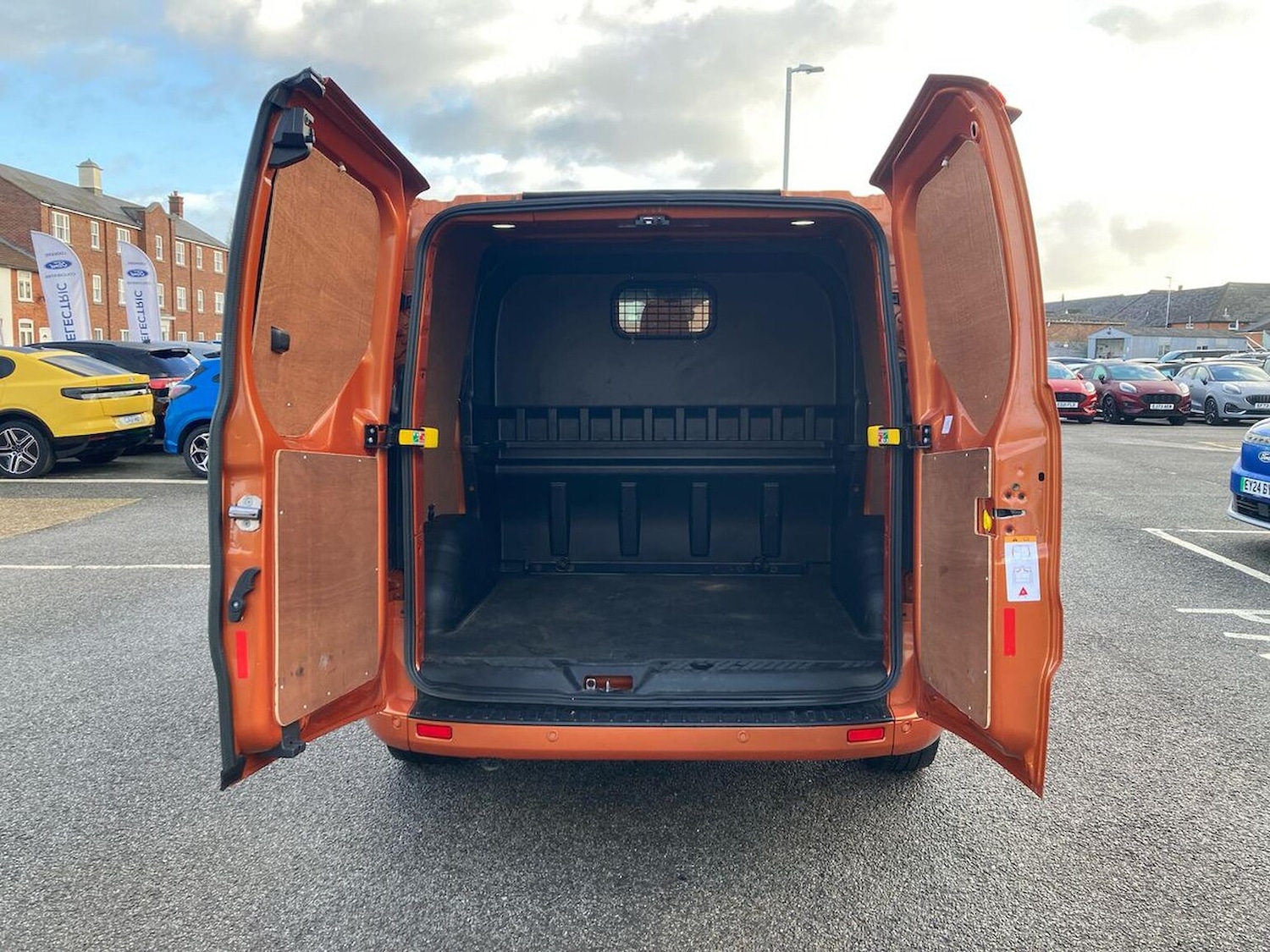 Used Ford Transit Custom 2022 for sale - 76897135: Photo 6