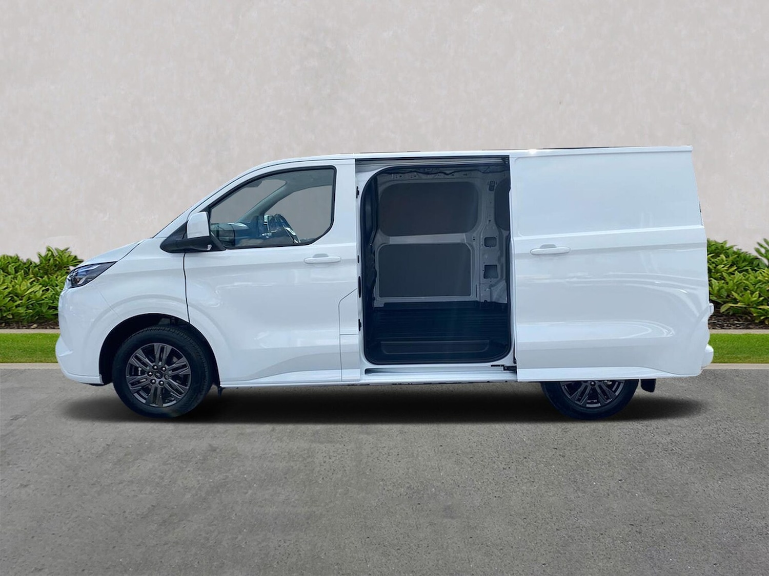 Used Ford Transit Custom 2025 for sale - 77489028: Photo 3