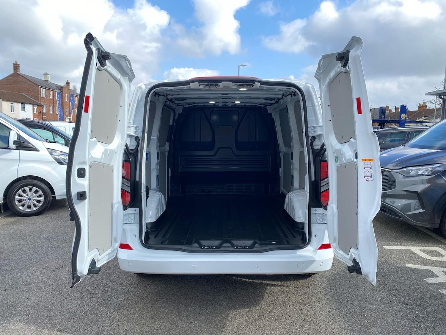 Used Ford Transit Custom 2025 for sale - 77489028: Photo 6