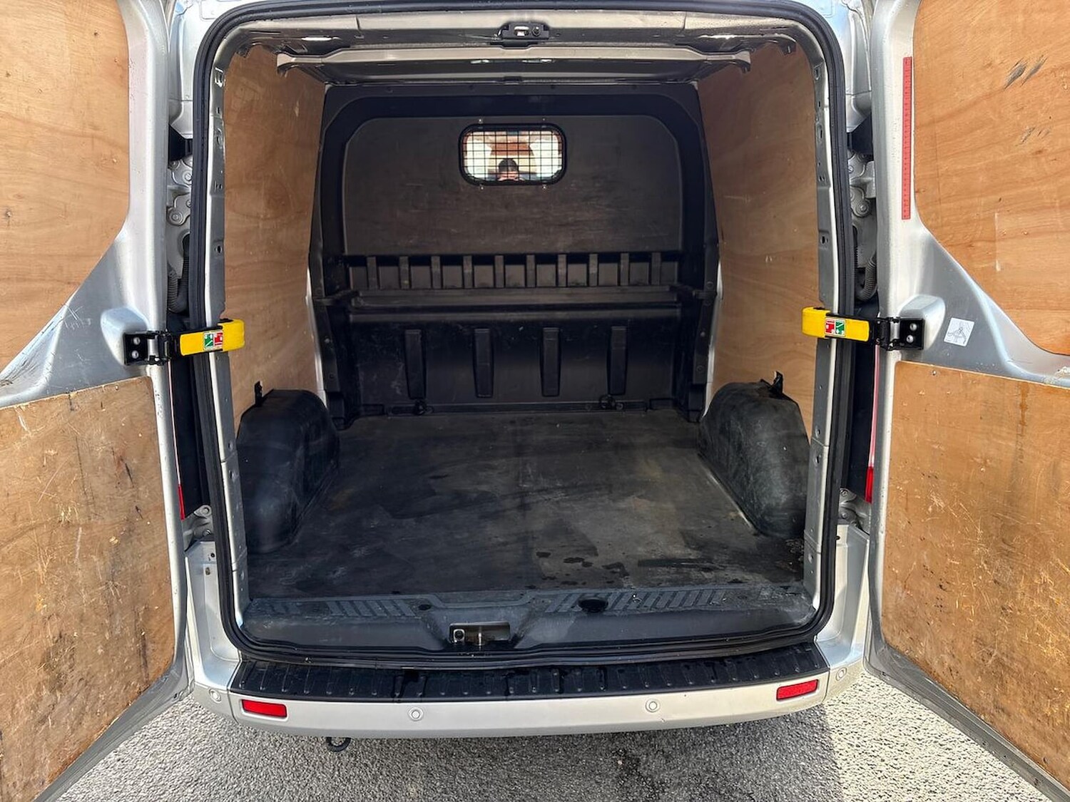 Used Ford Transit Custom 2023 for sale - 78195205: Photo 8