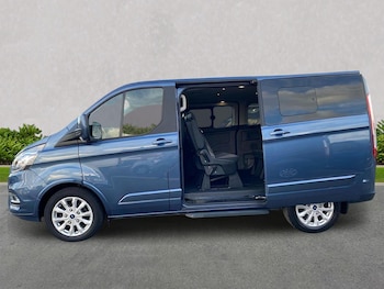 Used Ford Tourneo Custom 2022 for sale - 77019469: Photo