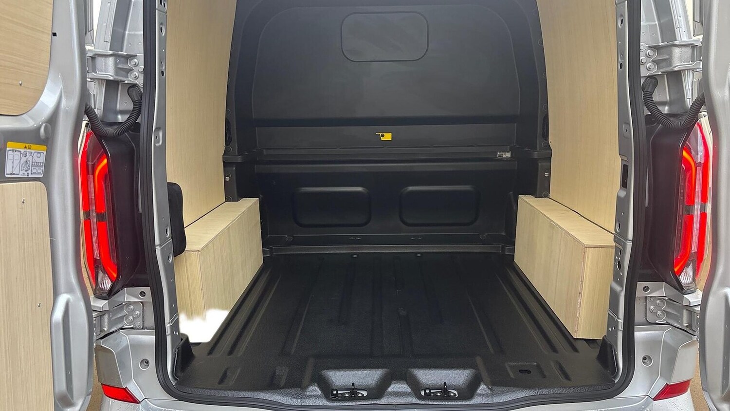 Used Ford Transit Custom 2024 for sale - 76809357: Photo 8