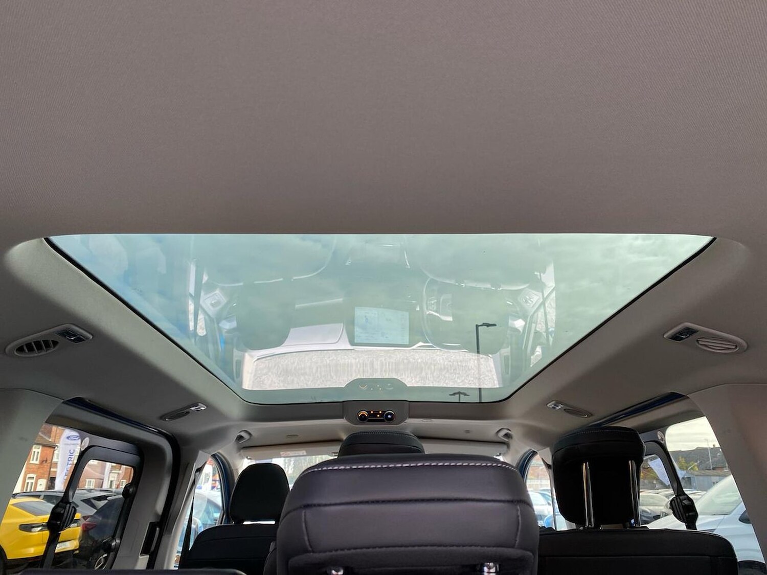 Used Ford Tourneo Custom 2024 for sale - 76497214: Photo 41