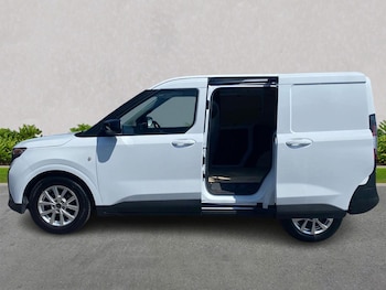 Used Ford Transit Courier 2025 for sale - 78903455: Photo