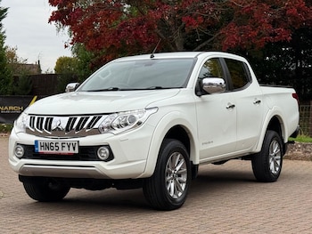 Used Mitsubishi L200 2015 for sale - 76307603: Photo 2