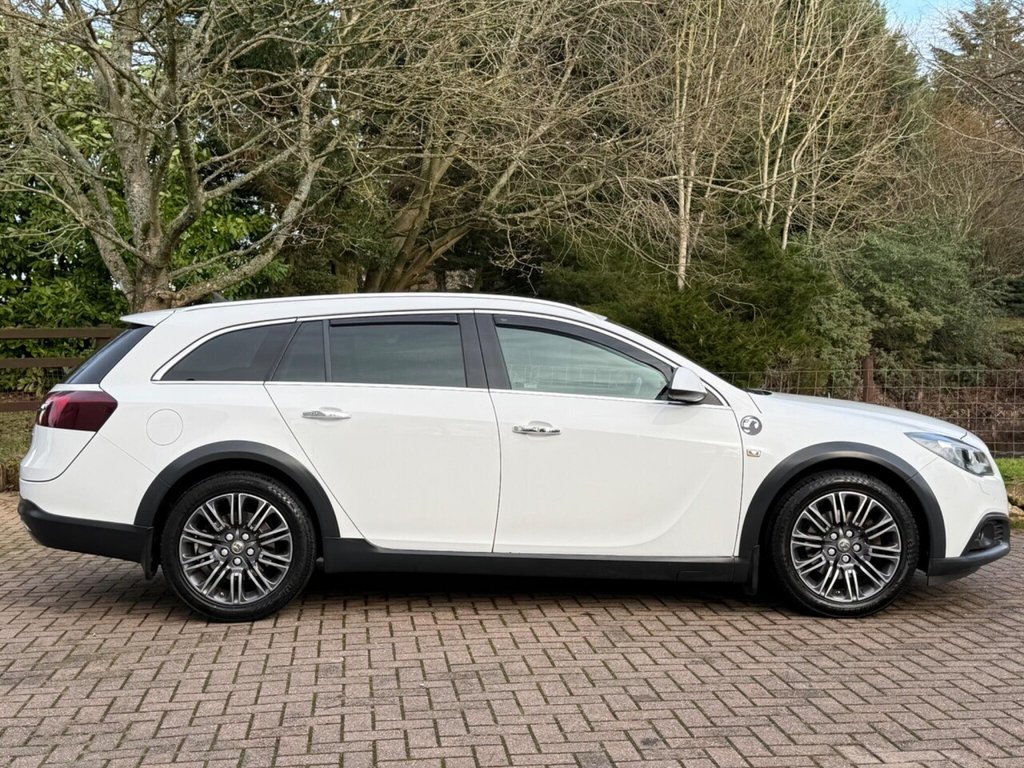 Used Vauxhall Insignia 2014 for sale - 77269066: Photo 21