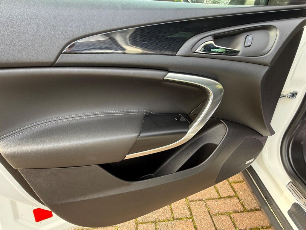 Used Vauxhall Insignia 2014 for sale - 77269066: Photo 28