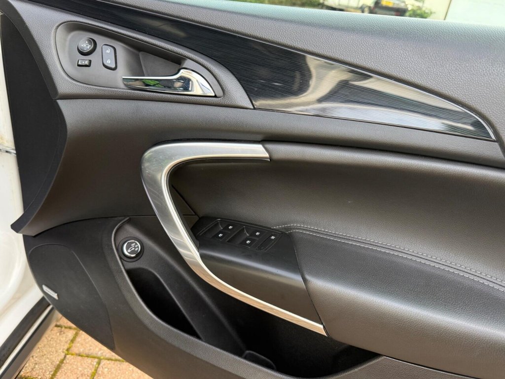 Used Vauxhall Insignia 2014 for sale - 77269066: Photo 29