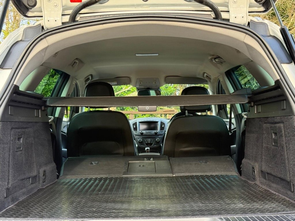 Used Vauxhall Insignia 2014 for sale - 77269066: Photo 37