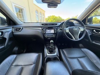 Used Nissan X-Trail 2017 for sale - 78749769: Photo
