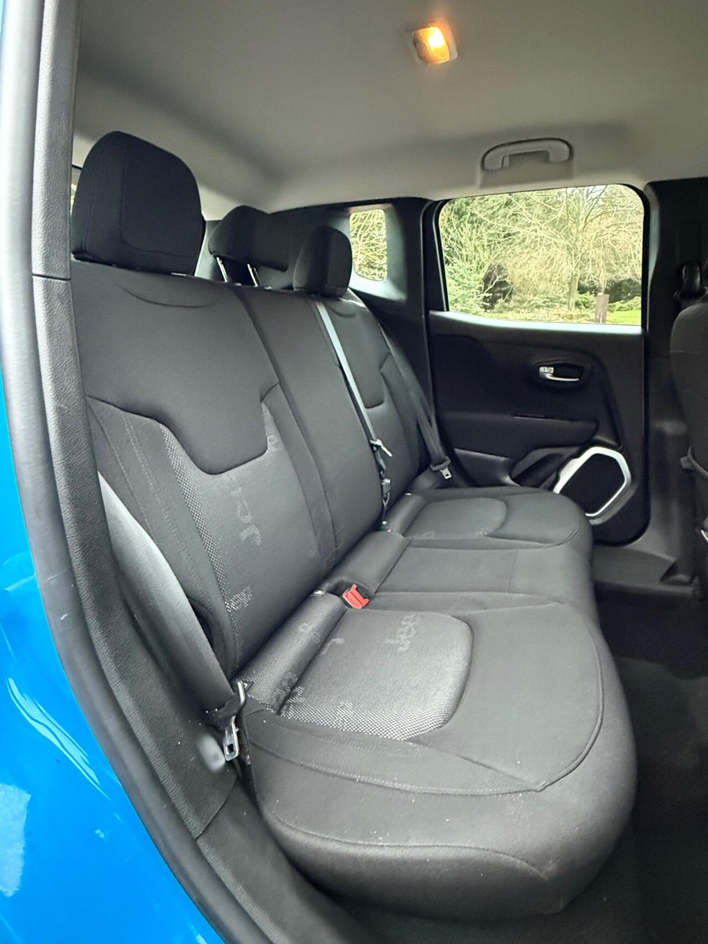 Used Jeep Renegade 2015 for sale - 77188511: Photo 24