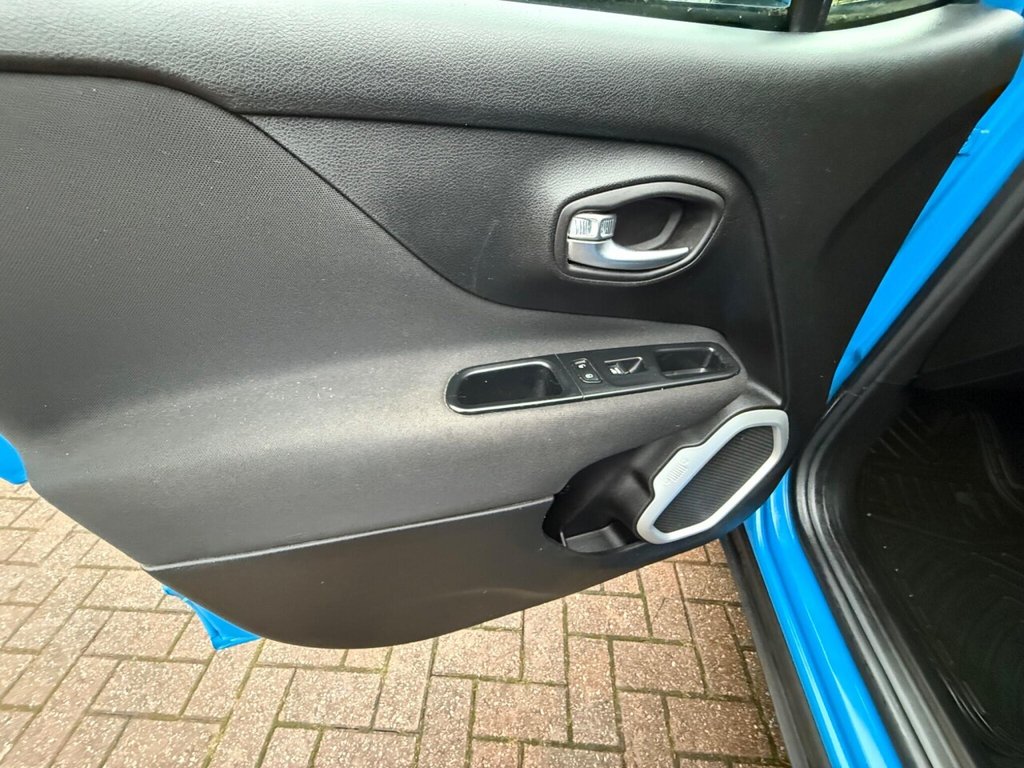 Used Jeep Renegade 2015 for sale - 77188511: Photo 27