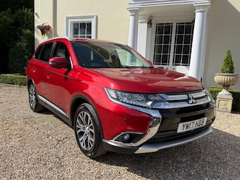 Used Mitsubishi Outlander 2017 for sale - 79462480: Photo