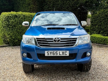 Used Toyota Hilux 2015 for sale - 78619058: Photo