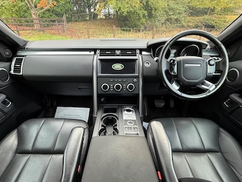Used Land Rover Discovery 2020 for sale - 76433365: Photo