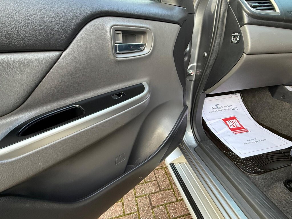 Used Mitsubishi L200 2019 for sale - 76909983: Photo 15