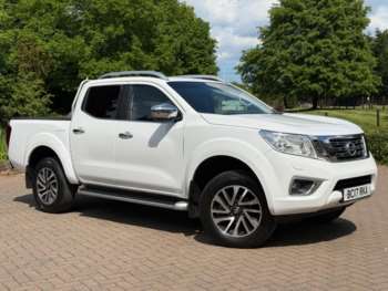 Used Nissan Navara 2017 for sale - 74120517: Photo