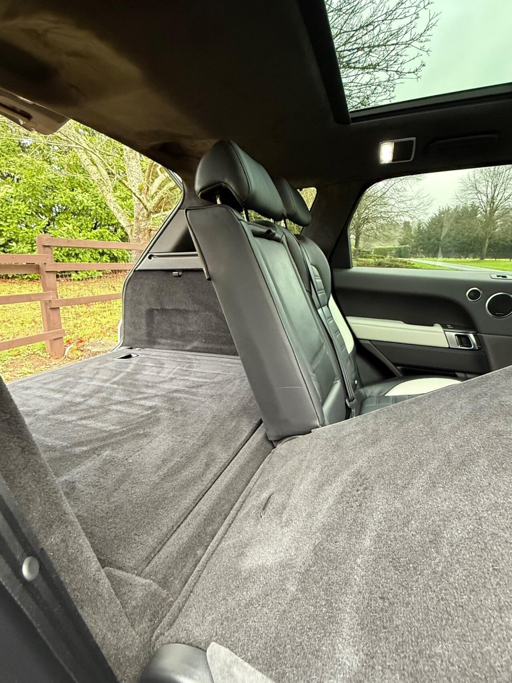 Used Land Rover Range Rover Sport 2014 for sale - 76962649: Photo 32